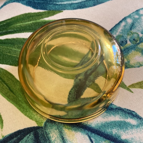 Vintage Amber Glass Small Ashtray Coin Dish Trinket Smooth Rounded shape - Picture 9 of 10